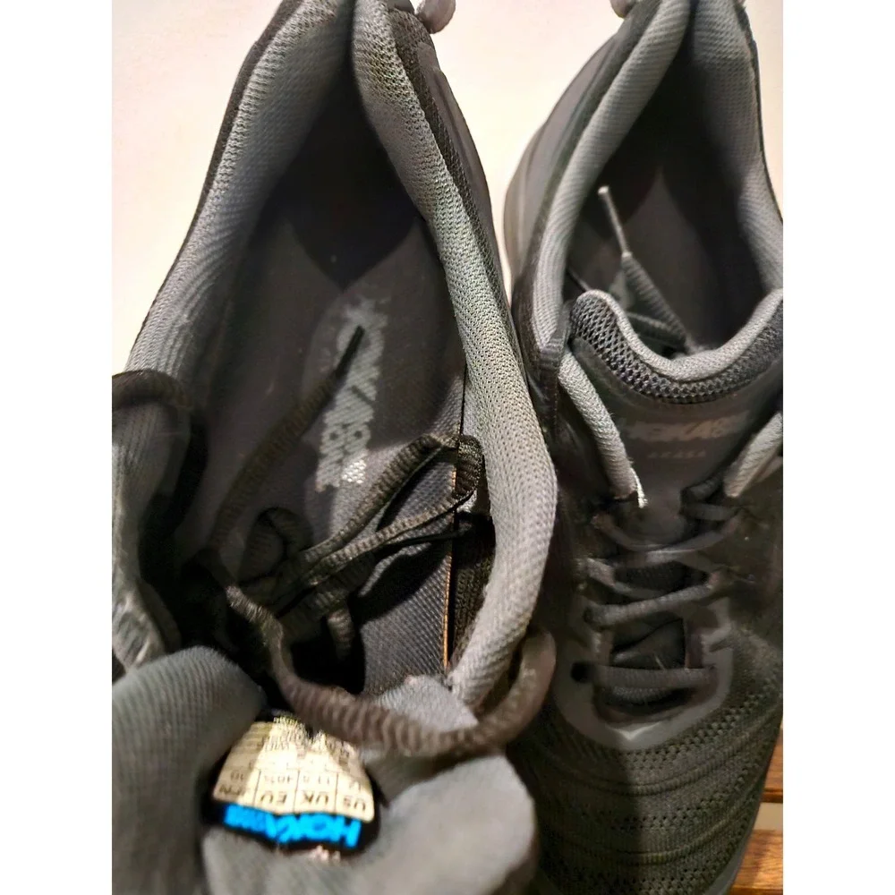 Hoka One One hoka one